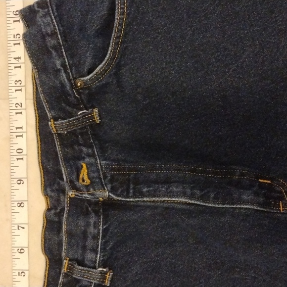 Chic vintage jeans . - Picture 8 of 12